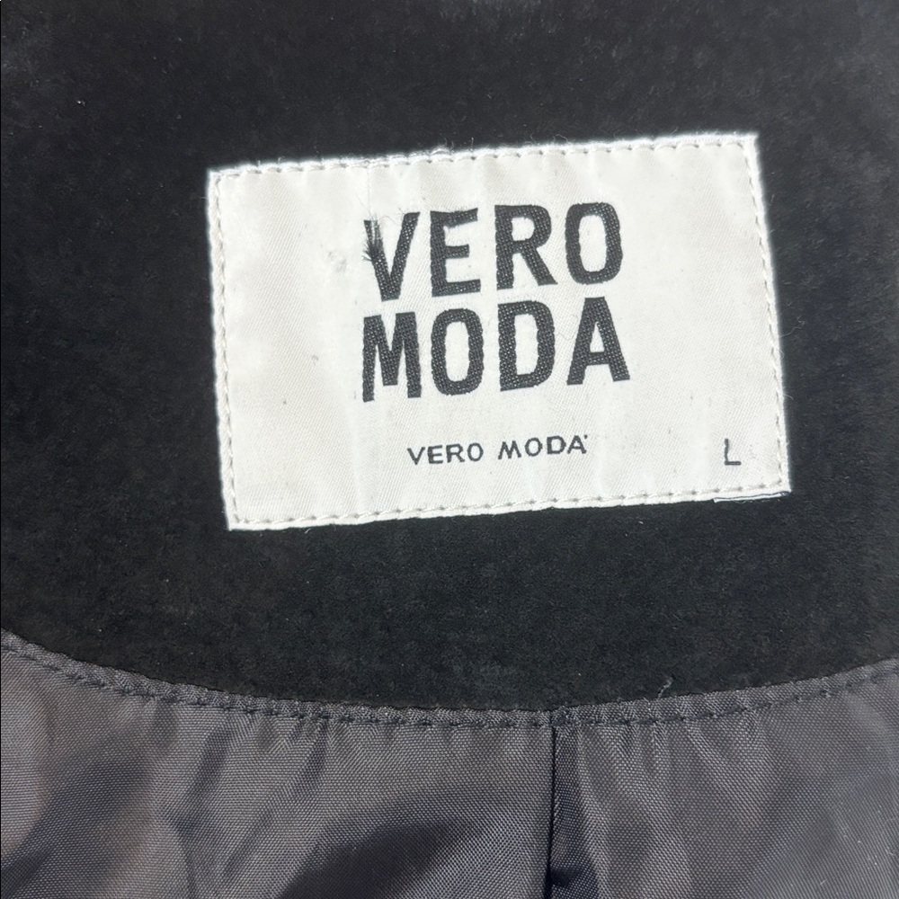 VERO MODA “Siri” Suede Moto Jacket – Black (Size L) - Picture 8 of 10
